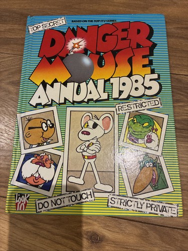 Danger mouse penfold annual - danger,