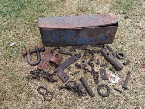 Vintage metal tractor tool - metal, box
