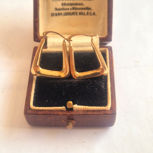 9ct square hoop - 9ct,