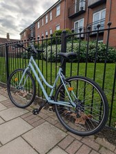 Riverside 120 Hybrid Bike (L) Bundle | Specialized Helmet + Diamond Lock | Green