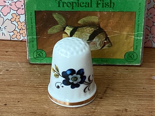 Collector thimble countess - thimble,