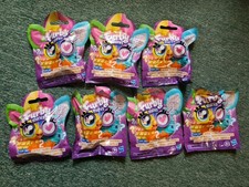 7 x Furby minis Two Surprise