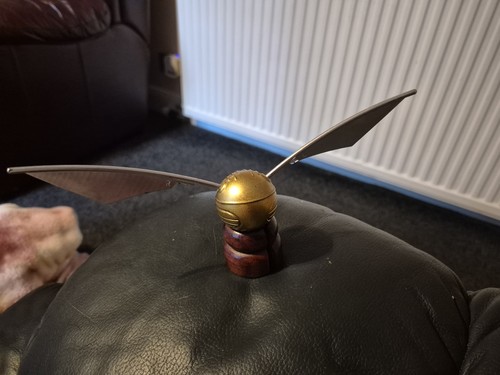 Harry potter plastic golden - potter,