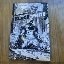 Batman: Black and White Vol
