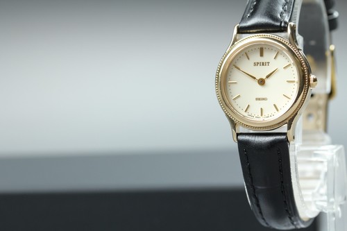 Serviced vintage 1995 seiko - serviced,