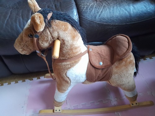 Kids plush rocking horse with - rocking,