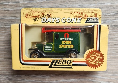 Vintage 1983 lledo models - 1983, of