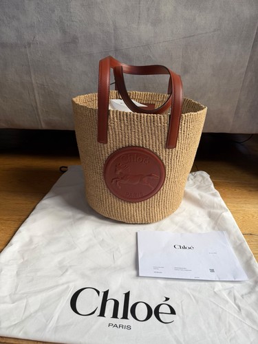 Chloe horse medal - horse, raffia