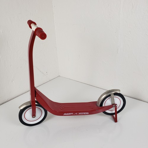 Radio flyer miniature scooter - radio,