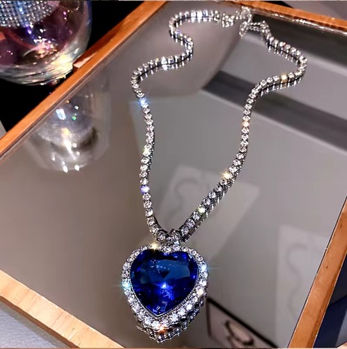 Titanic necklace heart the - necklace, of