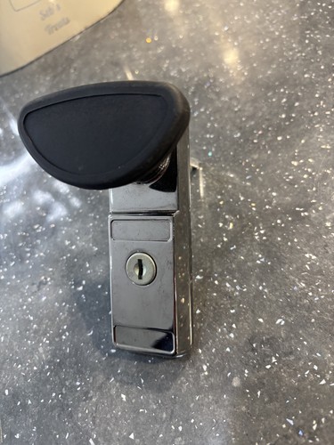 Cardale garage door handle - cardale,