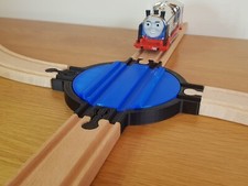Small turntable for wooden
