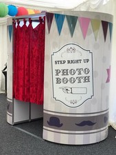 Vintage fete style bunting step right up Enclosed Photobooth Skin