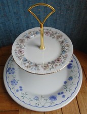 2 tier cake stand with