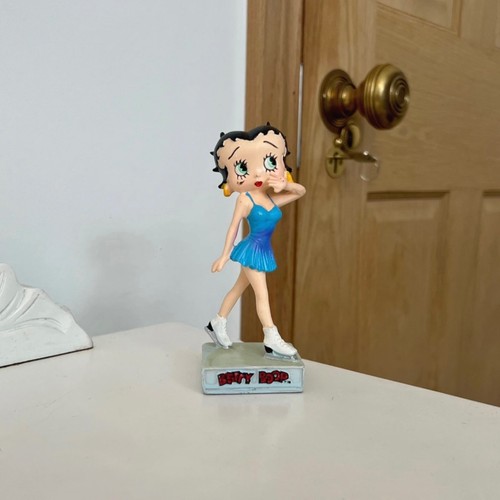 Betty boop ice skating - boop,