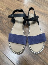 Step into Summer Style with Lola González Sandals! Size UK 7 (EU 41)