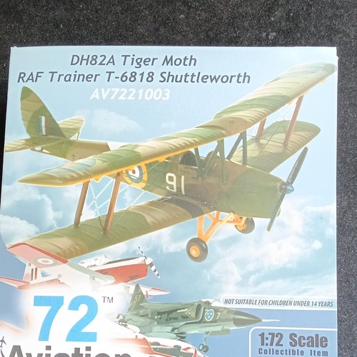 Dh82a tiger moth raf - 72,