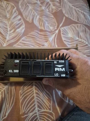 300 linear amplifier 12v - 300,