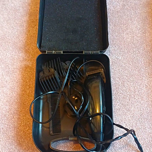 Wahl electric hair clipper - hair,