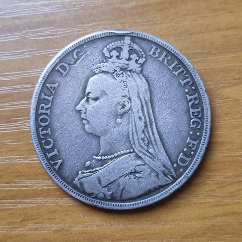 1891 one crown queen - one,