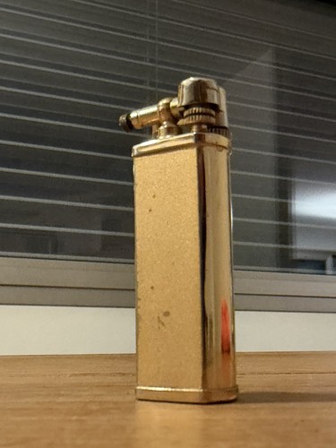 Vintage win gas lighter gold - vintage,