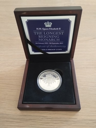 2015 queen elizabeth the - queen, ii