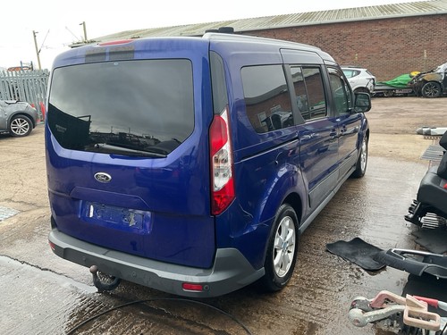 Ford tourneo connect breaking - ford,