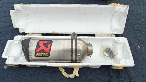 Akrapovic exhaust hz061 - akrapovic,