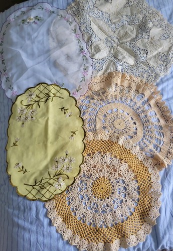 Vintage tray cloth bundle - vintage,