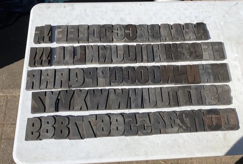 Line 86mm 240 - 86mm, serif