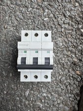 MEM EATON 10A MCB MEMSHIELD 2 3 POLE C CURVE 10KA 3 PHASE MCH310 (MEM225)