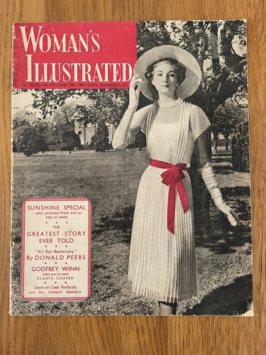 Woman illustrated vintage - woman’s,