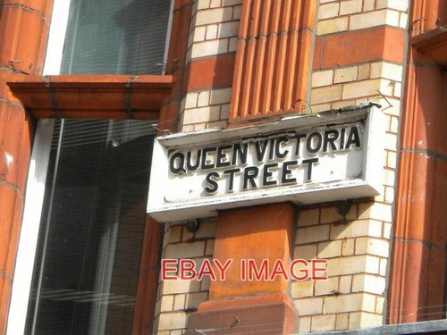 Photo street sign queen - photo,