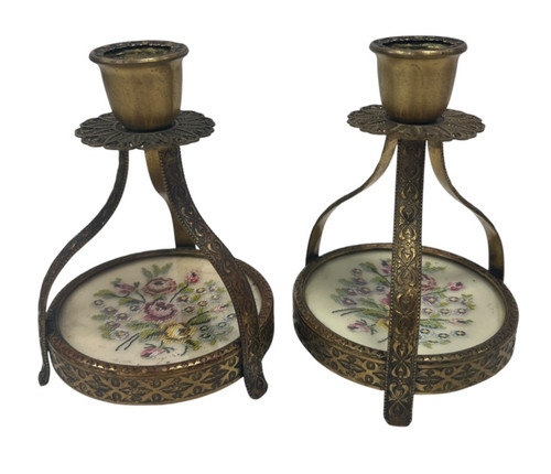 Vintage pair petit - of, point