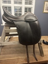 Childeric Dressage Saddle