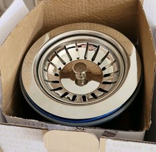 Strainer waste with  pull out basket in chrome ideal for butler sink