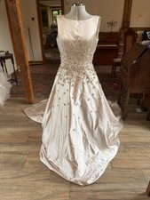 Gorgeous Ian Stuart sample
