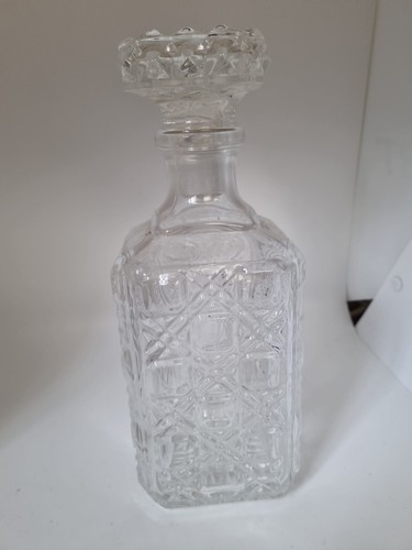 Decanter cut glass - decanter,