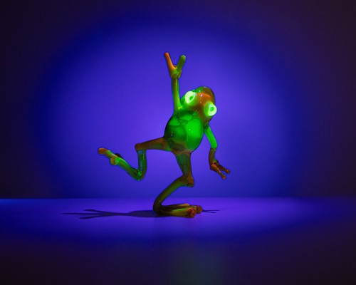 Yellow glass frog figurine - frog, –