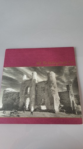 The unforgettable fire - u2,