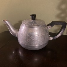 Queen Elizabeth II Coronation 1953 Aluminium Mini Teapot with Bakelite handle 