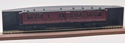 Plastic kit built french ratio - french,