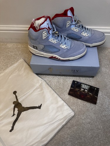 Jordan retro trophy room - retro,