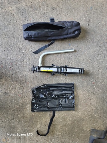 Audi tyre jack - a3, tool