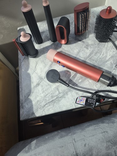 Dyson airwrap multi styler - dyson,