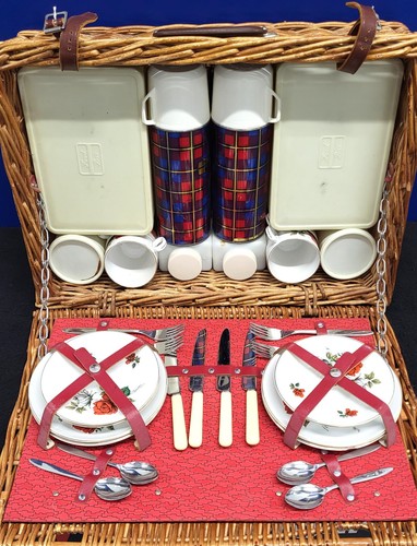 Vintage brexton picnic hamper - vintage,