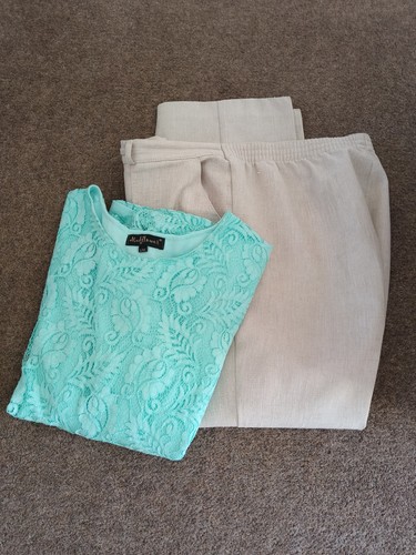 Bundle mint lace top size - bundle,