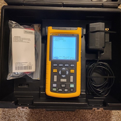 Fluke 124 industrial - 124,