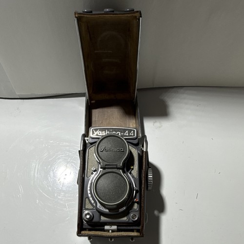 Yashica gray tlr camera - yashica,