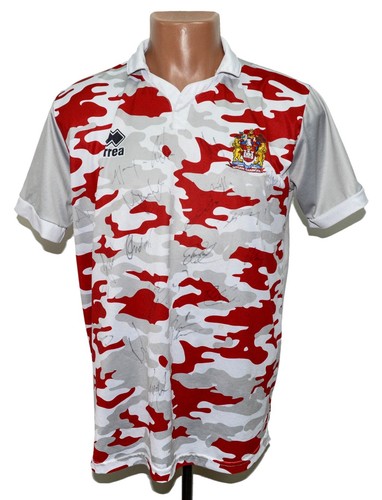 Signed wigan warriors - wigan, rugby